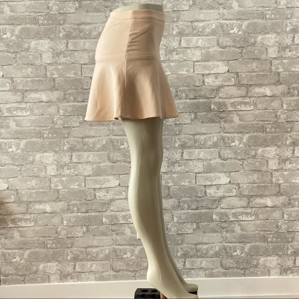 SOLD | 🔥SALE🔥 Club Monaco Cream Circle Skater Lined Skirt - Picture 5 of 15